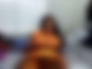 chaneldreamzz's Live Sex Cam Show
