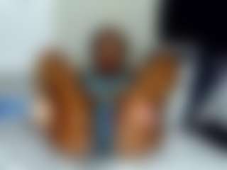 chaneldreamzz's Live Sex Cam Show