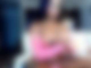 chaneldreamzz's Live Sex Cam Show