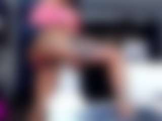 chaneldreamzz's Live Sex Cam Show