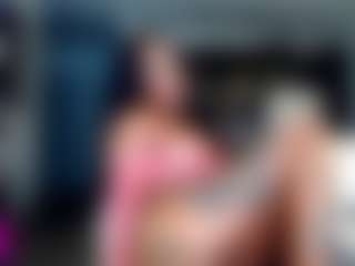 Live cam show with chaneldreamzz - HD Lovense on livesexfox.com