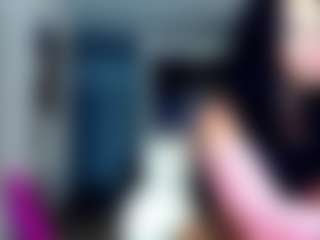 chaneldreamzz's Live Sex Cam Show
