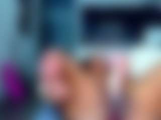 Live cam show with chaneldreamzz - Pornstar HD on galaxygirlnitro.com