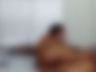 chaneldreamzz's Live Sex Cam Show