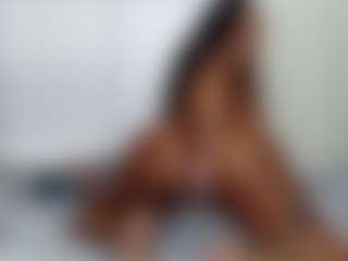 chaneldreamzz's Live Sex Cam Show