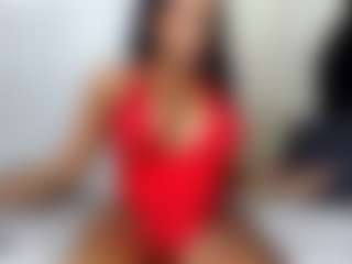 chaneldreamzz's Live Sex Cam Show