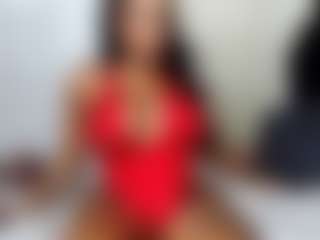 chaneldreamzz's Live Sex Cam Show