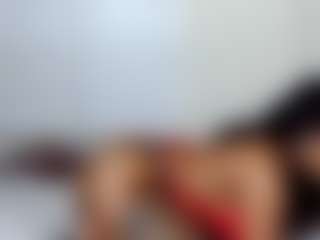 chaneldreamzz's Live Sex Cam Show