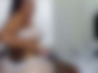 chaneldreamzz's Live Sex Cam Show