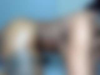 chaneldreamzz's Live Sex Cam Show