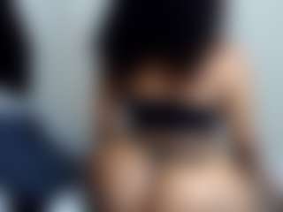 chaneldreamzz's Live Sex Cam Show
