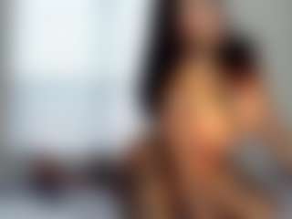 chaneldreamzz's Live Sex Cam Show