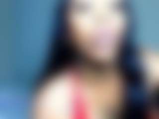 chaneldreamzz's Live Sex Cam Show