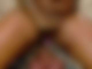 tiffanyfiire's Live Sex Cam Show