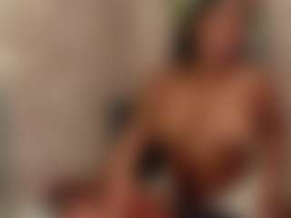 tiffanyfiire's Live Sex Cam Show