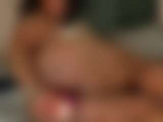 tiffanyfiire's Live Sex Cam Show