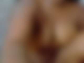tiffanyfiire's Live Sex Cam Show