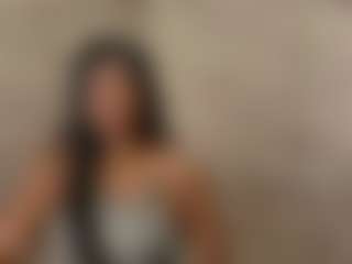 Live cam show with tiffanyfiire - Fingers on TeamSkeetLive