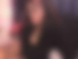 Live cam show with Kathy - Brown Hair Petite on AdultVida.com