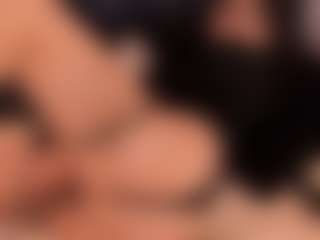 Live cam show with Kathy - Petite on SmokeAndPoke