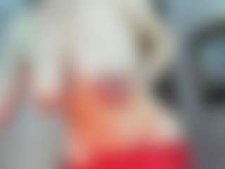 Rebe MILF webcam performer live streaming