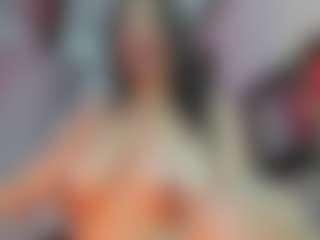 Live cam show with Rebe - Middle Aged on Soda Cam
