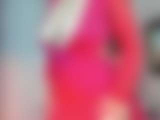 Rebe MILF webcam performer live streaming