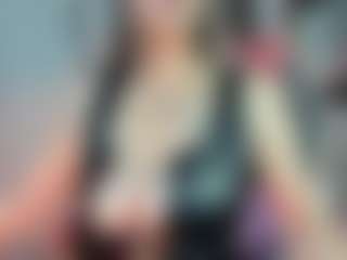 Rebe MILF webcam performer live streaming