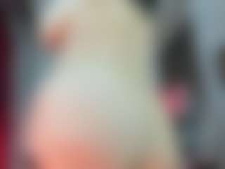 Live cam show with Rebe - Middle Aged on Camsoda