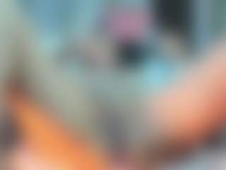 Live cam show with Rebe - BBW Middle Aged on Lustler