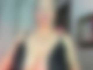 Rebe's Live Sex Cam Show