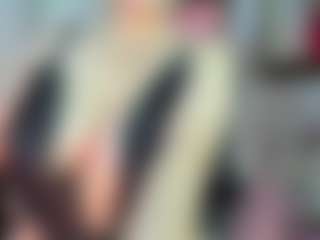 Live cam show with Rebe - BBW on livesuperchat.net