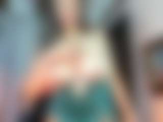 Live cam show with Rebe - Granny Big Ass on CSO-WL