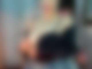 Live cam show with Rebe - Granny Squirt on Pornisteam.com