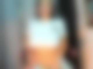 Live cam show with Rebe - Blowjob Mature on StripNow