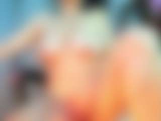 Live cam show with Rebe - Toys Middle Aged on Camsoda