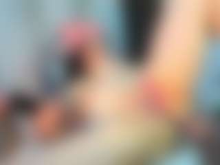 Live cam show with Rebe - Latina Mature on CamwithHer | colombia