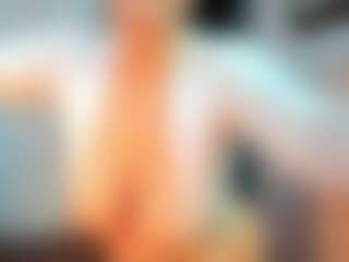 Live cam show with Rebe - Middle Aged on camtv