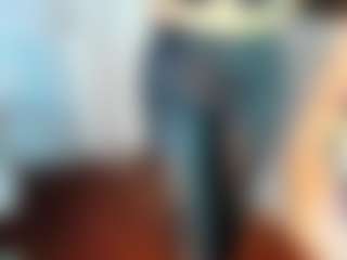 Live cam show with Rebe - Mature Middle Aged on Camsoda