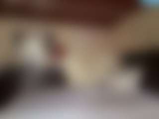 Iluvsaffire Bleu's Live Sex Cam Show