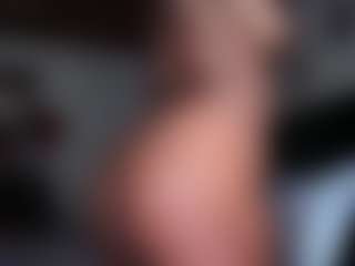 Iluvsaffire Bleu's Live Sex Cam Show