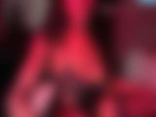 Iluvsaffire Bleu's Live Sex Cam Show