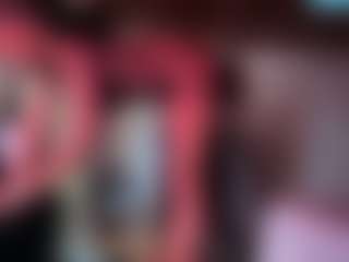 Iluvsaffire Bleu's Live Sex Cam Show