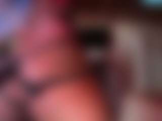 Iluvsaffire Bleu's Live Sex Cam Show