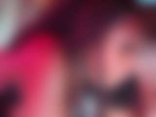 Iluvsaffire Bleu's Live Sex Cam Show