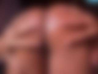 Iluvsaffire Bleu's Live Sex Cam Show