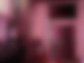 Live cam show with Iluvsaffire Bleu - Solo on AdultVida.com