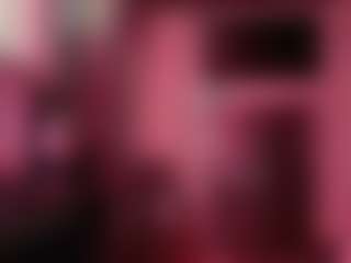Live cam show with Iluvsaffire Bleu - Ass To Mouth on AdultVida.com