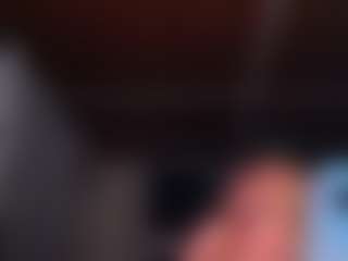 Live cam show with Iluvsaffire Bleu - Creampie on TeamSkeetLive