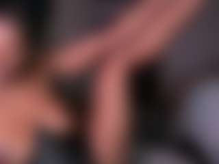 Live cam show with Iluvsaffire Bleu - Sexwebcam on Hubzter Live
